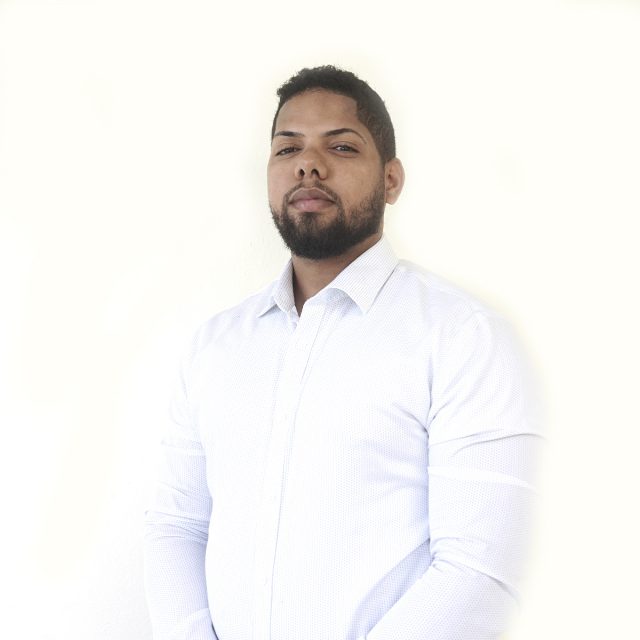 Francisco Docente. Colegio adventista dominicano